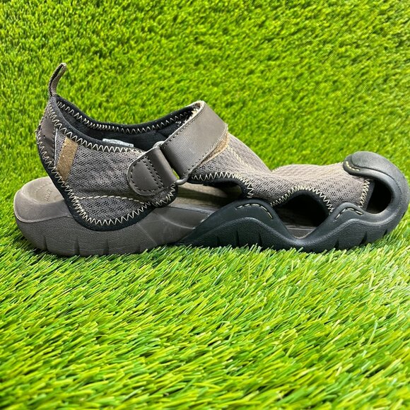 Crocs Swiftwater Mens Size 11 Brown Black Beach Walking Fisherman Sandals Shoes main image 9